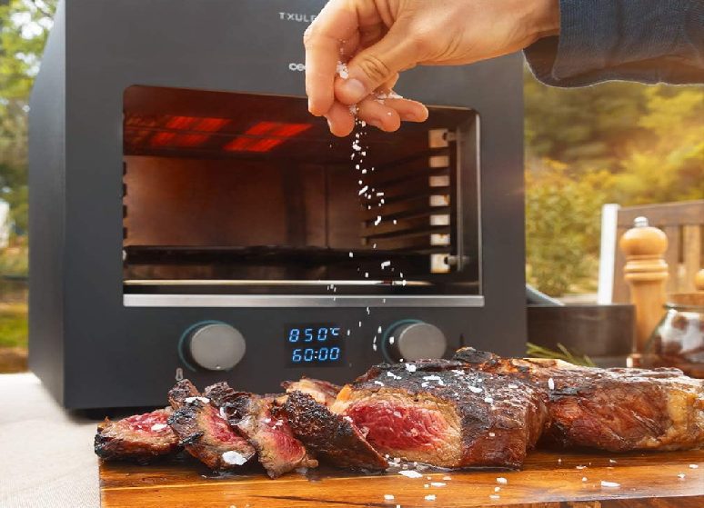 hornos infrarrojos cocinando carne bistec a la plancha